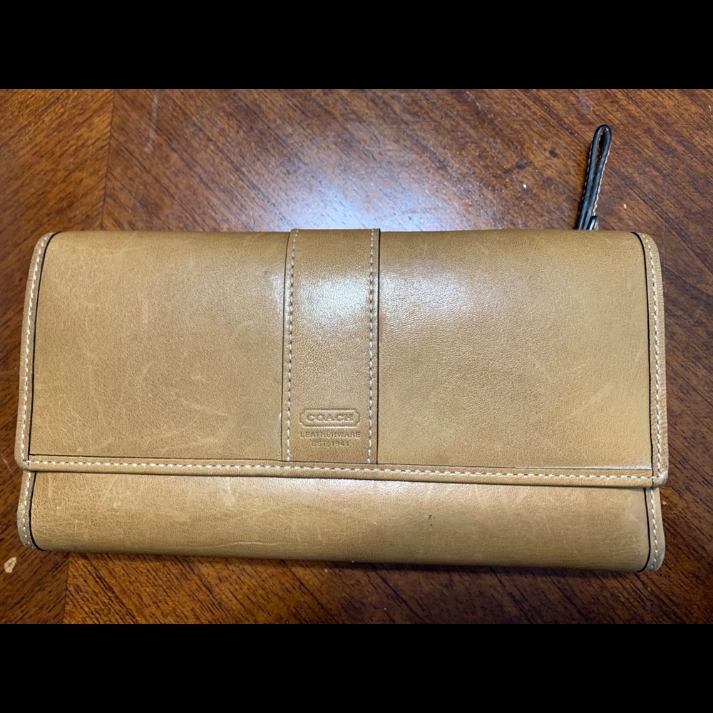 Coach wallet